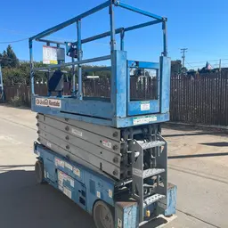 2016 Genie GS-3232 Scissor Lift