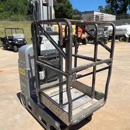 2015 JLG 20MVL Self-Propelled One-Person Lift