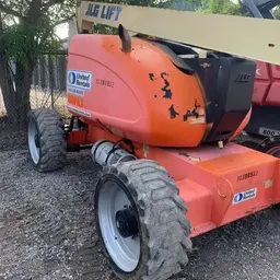 2015 JLG 600AJ Articulating Boom Lift