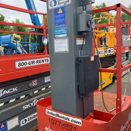 2018 Skyjack SJ16 Self-Propelled One-Person Lift