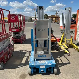 2019 Genie GR-20 Self-Propelled One-Person Lift