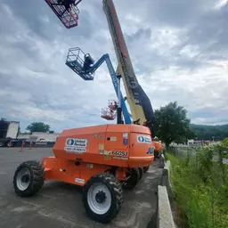 2017 JLG 660SJ Boom Lift