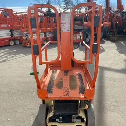2014 JLG 1230ES Self-Propelled One-Person Lift