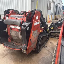 2020 Ditch Witch SK3000 Track Loader