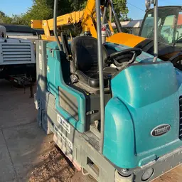 2019 Tennant M-20 Sweeper