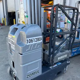 2017 JLG 20MVL Self-Propelled One-Person Lift