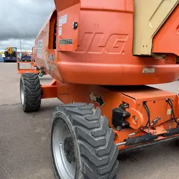 2015 JLG 800AJ Articulating Boom Lift