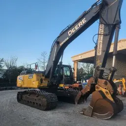 2018 John Deere 350G LC Excavator