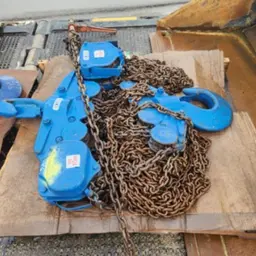 2013 Ingersoll Rand VL2-200-30 Hoist
