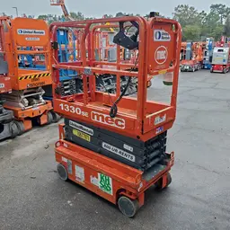 2017 MEC 1330SE Scissor Lift