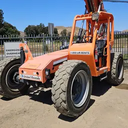 2015 SKYTRAK 6042 Forklift