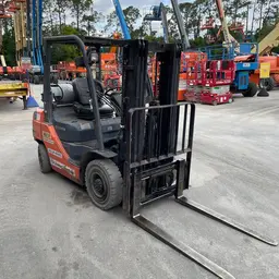 2018 Toyota 8FGU25 Warehouse Forklift