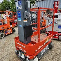 2018 Skyjack SJ12 Self-Propelled One-Person Lift