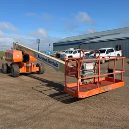 2017 JLG 800S Boom Lift