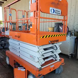 2018 Snorkel S4732E Scissor Lift