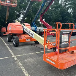 2015 JLG 400S Boom Lift