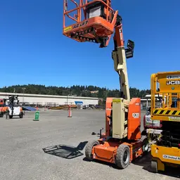 2016 JLG E300AJP Articulating Boom Lift