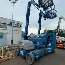 2016 Genie Z-40/23N RJ Articulating Boom Lift
