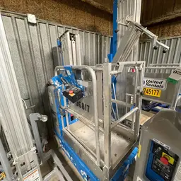 2016 Genie GR-20 Self-Propelled One-Person Lift