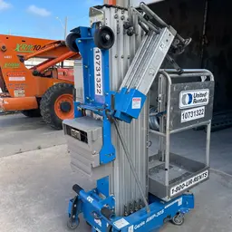 2018 Genie AWP-30SDC Pusharound Lift