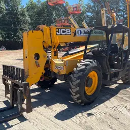 2017 JCB 509-42 Forklift
