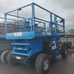 2016 Genie GS-3384 RT Rough Terrain Scissor Lift