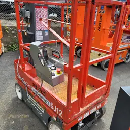 2018 Skyjack SJ12 Self-Propelled One-Person Lift