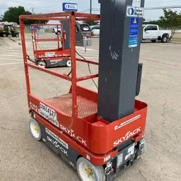 2017 Skyjack SJ12 Self-Propelled One-Person Lift