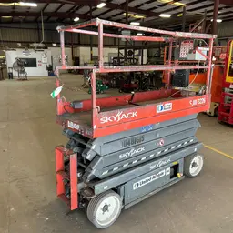 2016 Skyjack SJIII3226 Scissor Lift