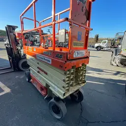 2017 JLG 2632ES Scissor Lift