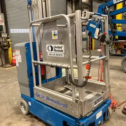 2016 Genie GR-20 Self-Propelled One-Person Lift