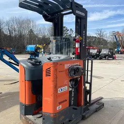 2017 Toyota 9BRU18 Warehouse Forklift