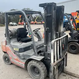 2018 Toyota 8FGU25 Warehouse Forklift