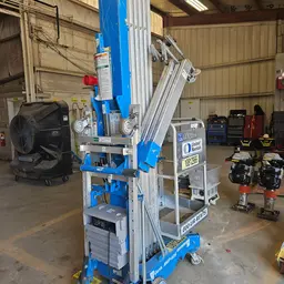 2018 Genie AWP-40SDC Pusharound Lift