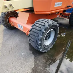 2016 JLG 450AJ Articulating Boom Lift