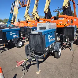 2021 Miller Welders Big Blue 300R Welder