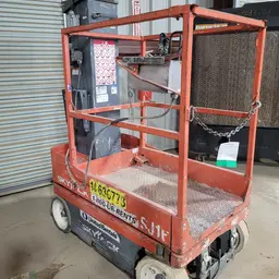 2017 Skyjack SJ16 Self-Propelled One-Person Lift