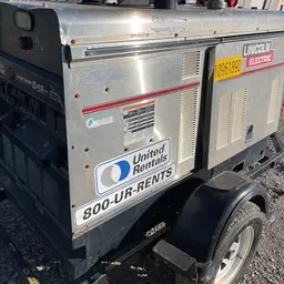 2019 Lincoln Electric VANTAGE 549 Welder