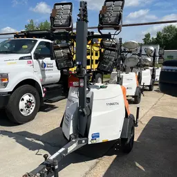 2020 Magnum Pro MLT6SMD Portable Light Tower