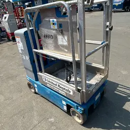 2017 Genie GR-15 Self-Propelled One-Person Lift