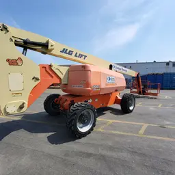 2015 JLG 800AJ Articulating Boom Lift