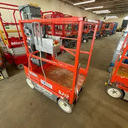 2016 Skyjack SJ12 Self-Propelled One-Person Lift