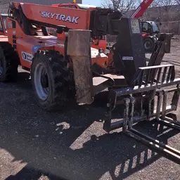 2017 SKYTRAK 10054 Forklift