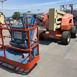 2016 JLG 450AJ Articulating Boom Lift
