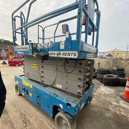 2017 Genie GS-4047 Scissor Lift