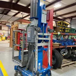 2018 Genie AWP-40SDC Pusharound Lift