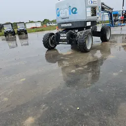2016 Genie Z-62/40J Articulating Boom Lift
