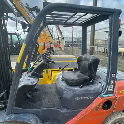 2019 Toyota 8FDU30 Warehouse Forklift