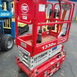2018 MEC 1330SE Scissor Lift