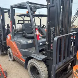 2018 Toyota 8FGU25 Warehouse Forklift
